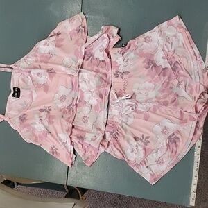 Delias cozy shorty PJ'S. Super soft, pink, gray. Size large. Adjustable straps.